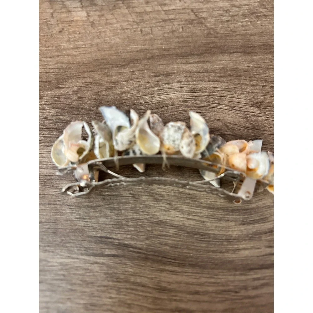 Unbranded natural seashell